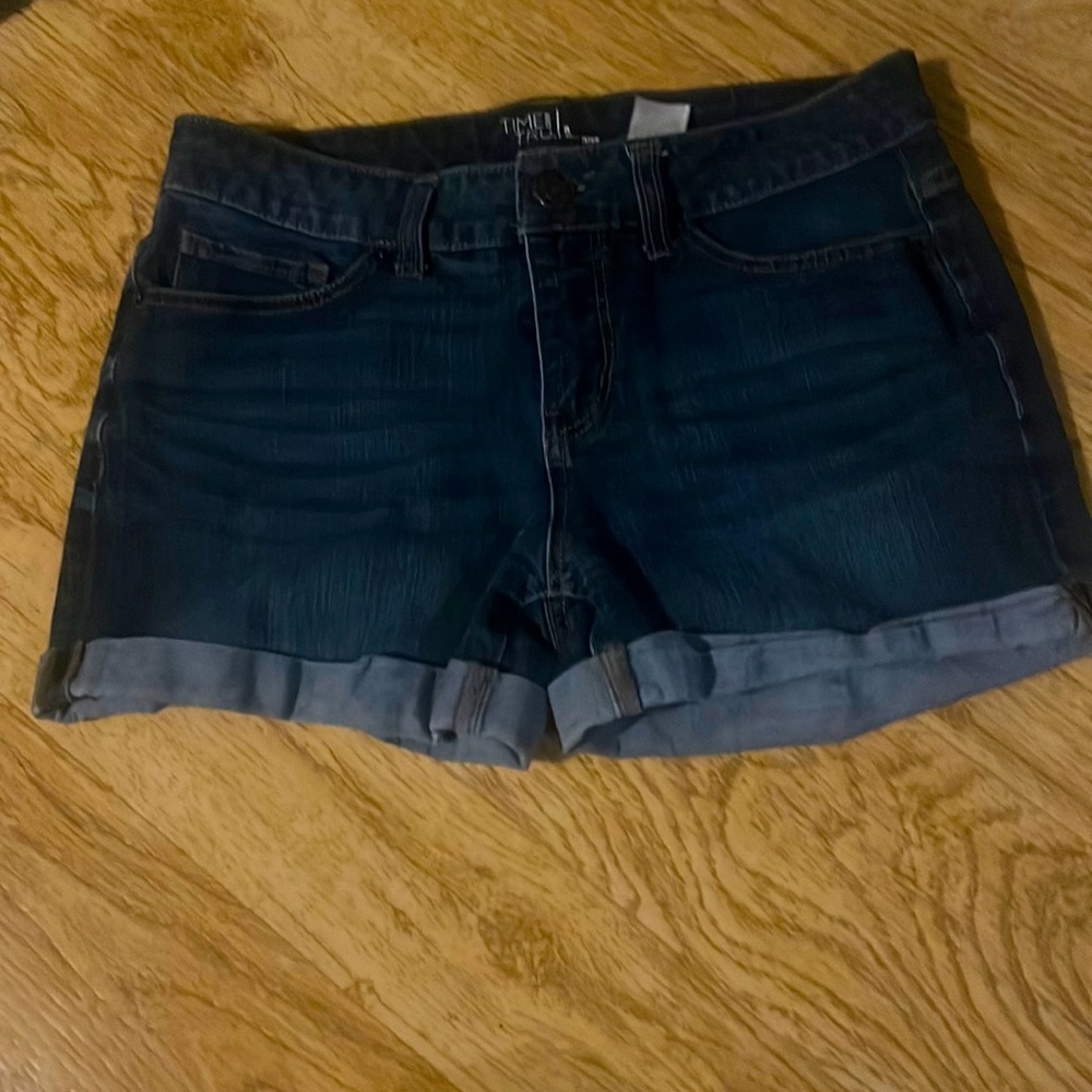 Woman’s size 8 Jean shorts